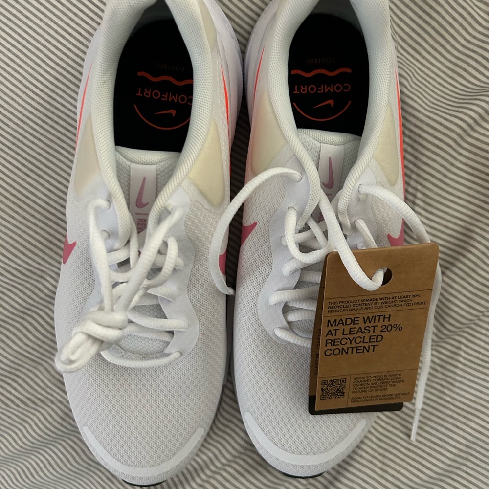 Women's Nike Revolution 7 Running Shoe